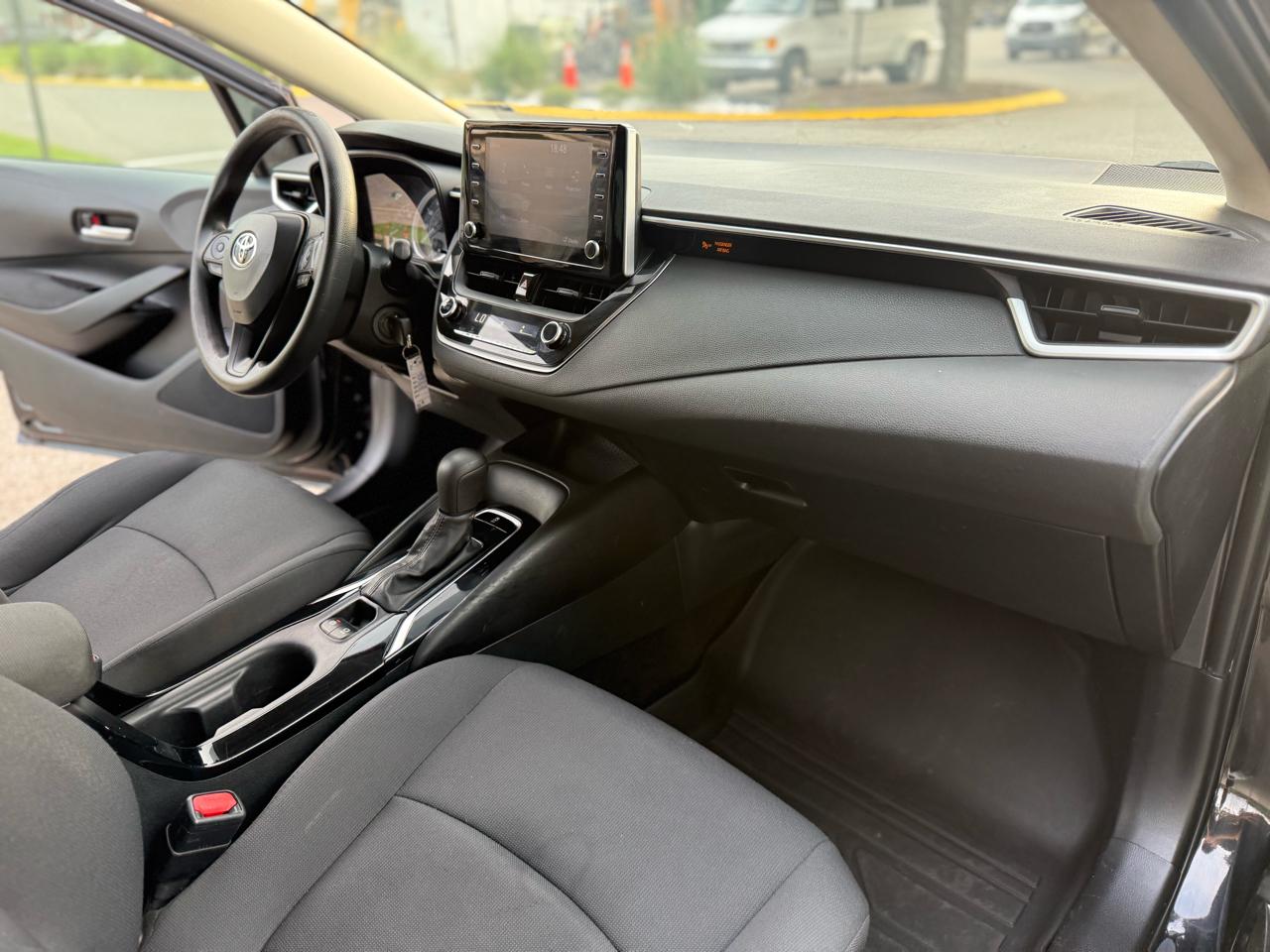Toyota Corolla LE 2020