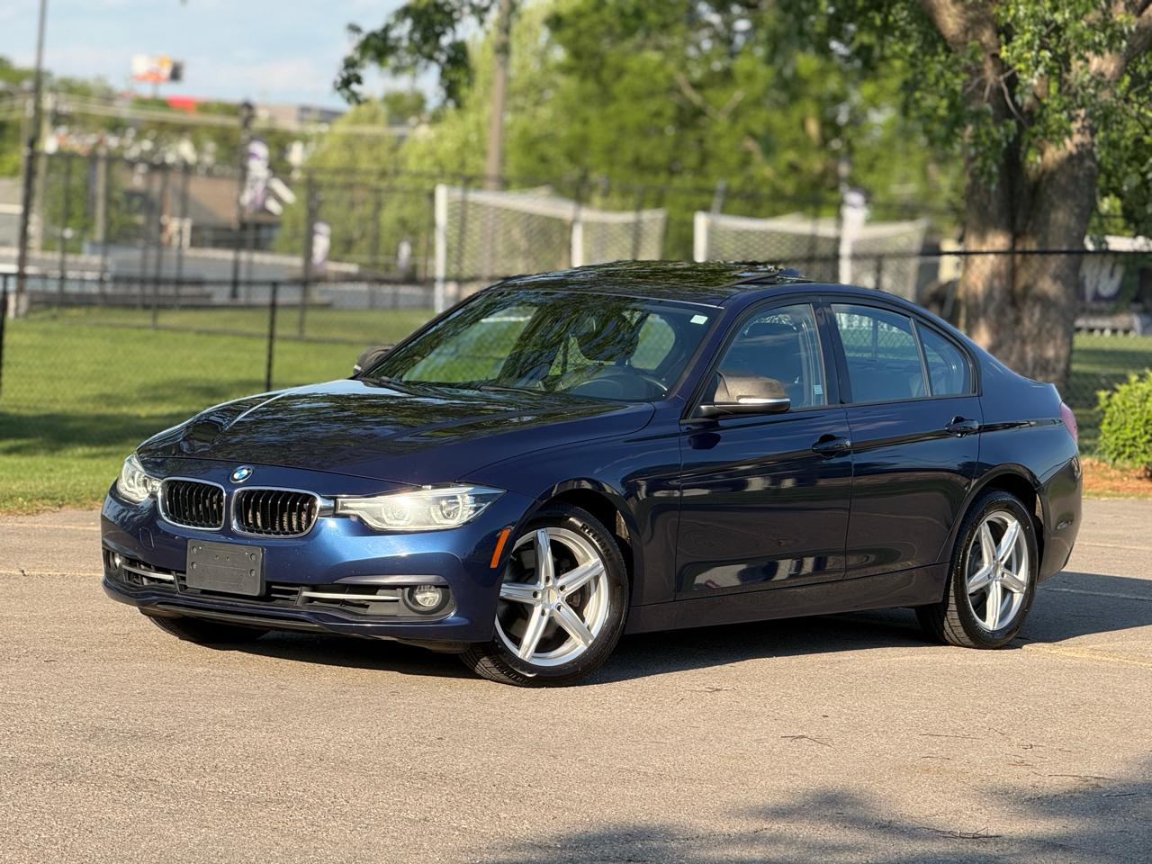 BMW 3-Series 328i xDrive Sedan 2016