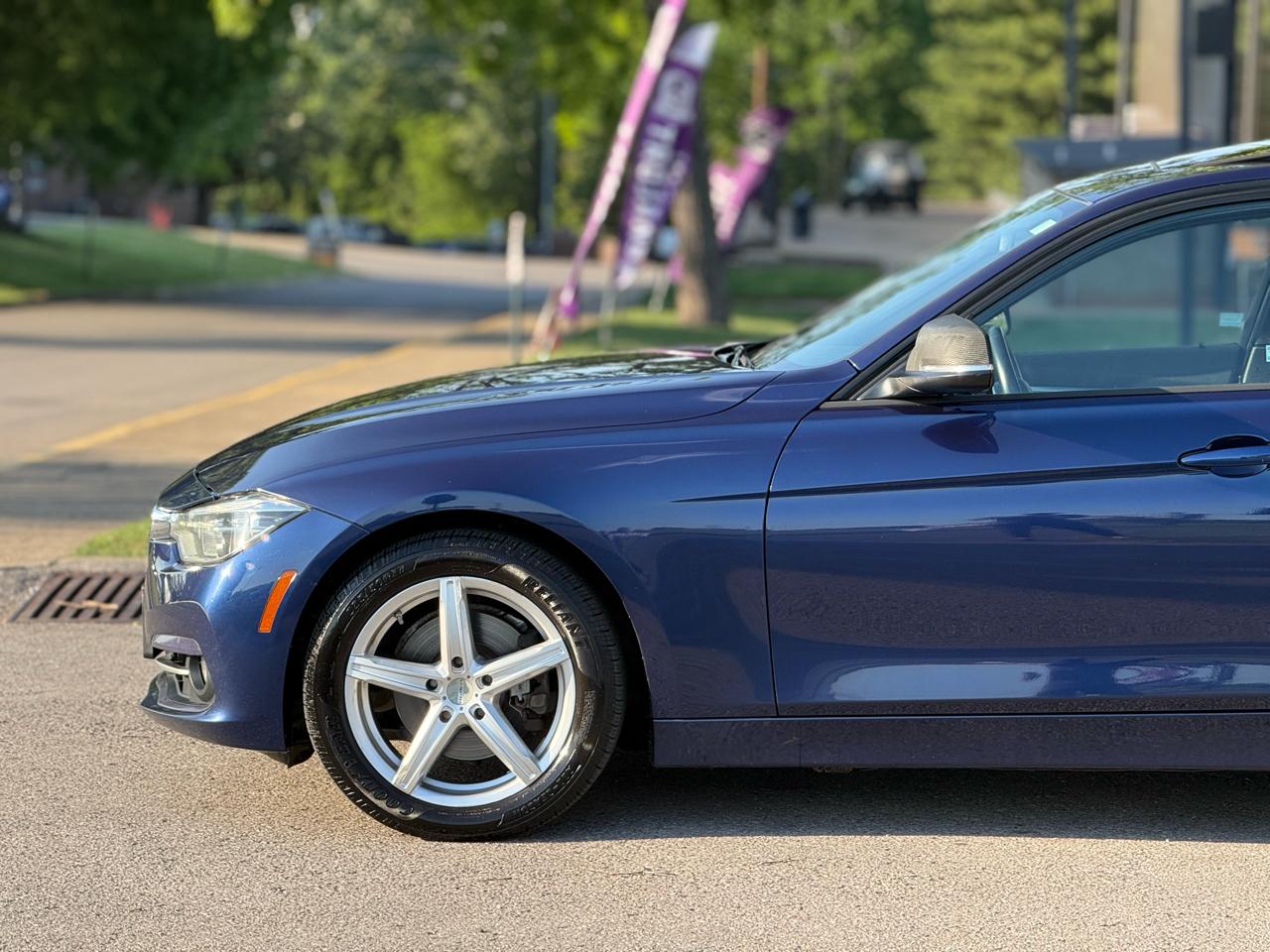 BMW 3-Series 328i xDrive Sedan 2016