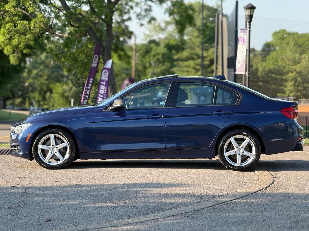 BMW 3-Series 328i xDrive Sedan 2016