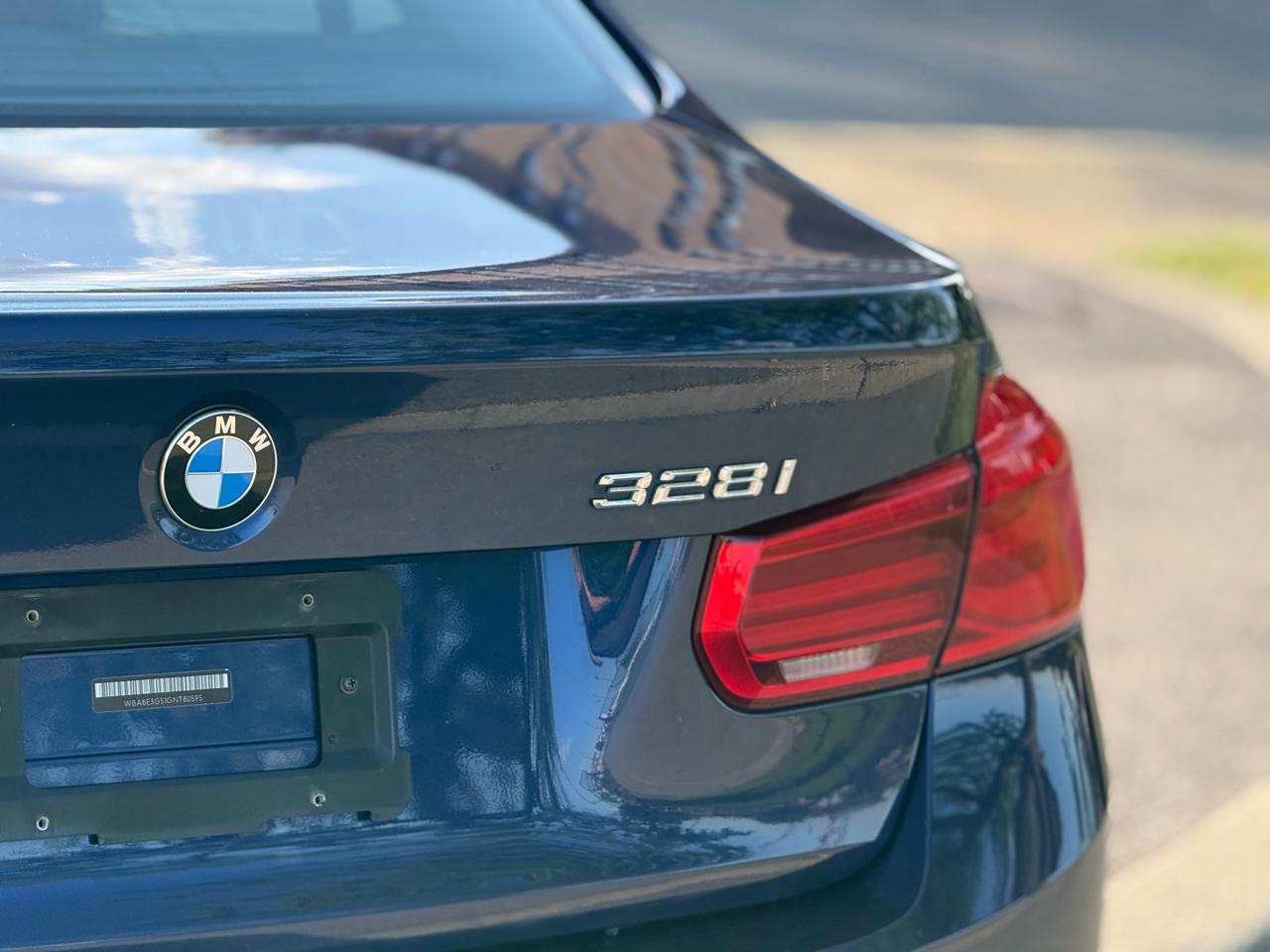 BMW 3-Series 328i xDrive Sedan 2016