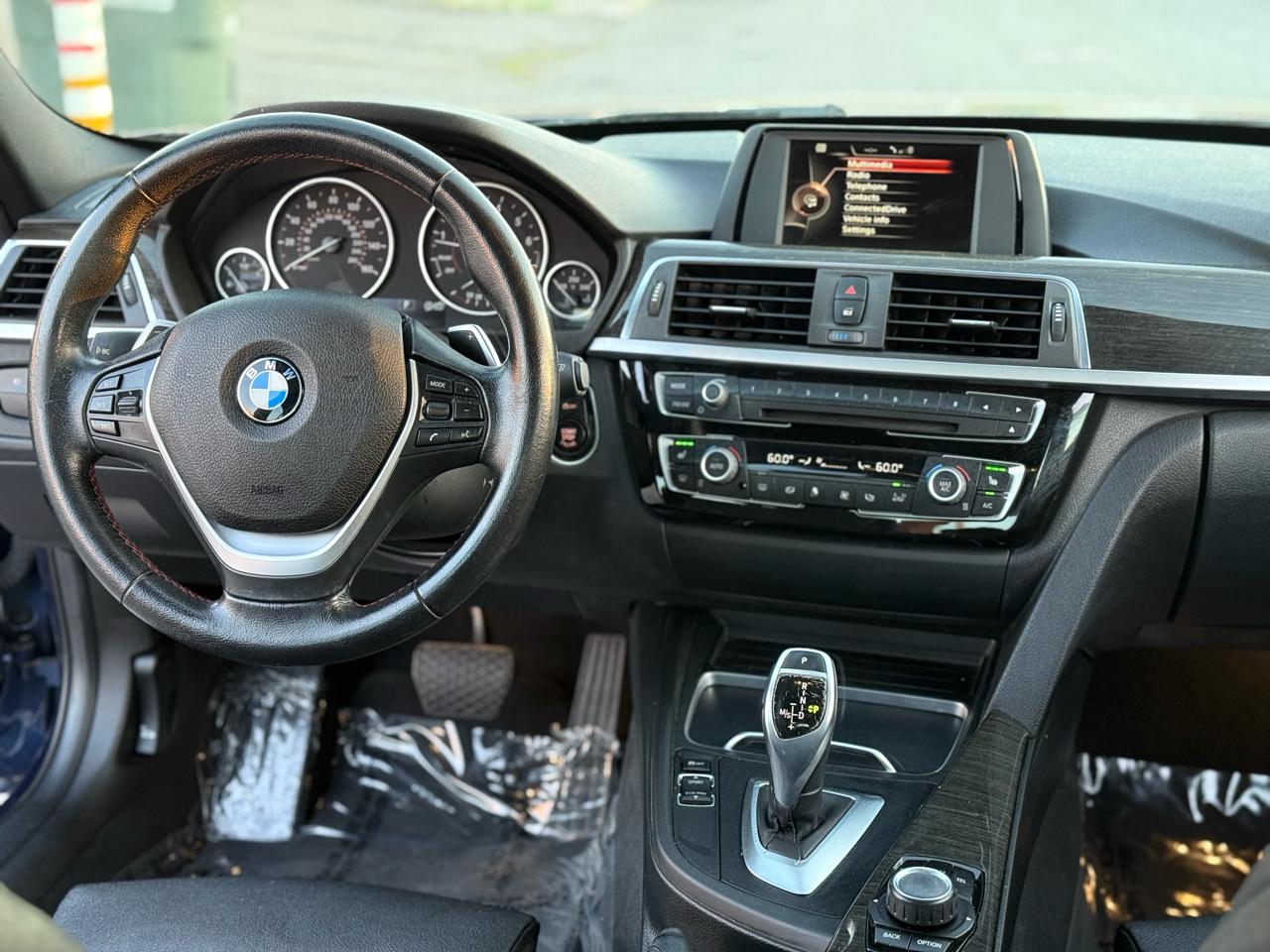 BMW 3-Series 328i xDrive Sedan 2016