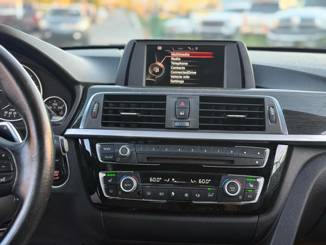 BMW 3-Series 328i xDrive Sedan 2016