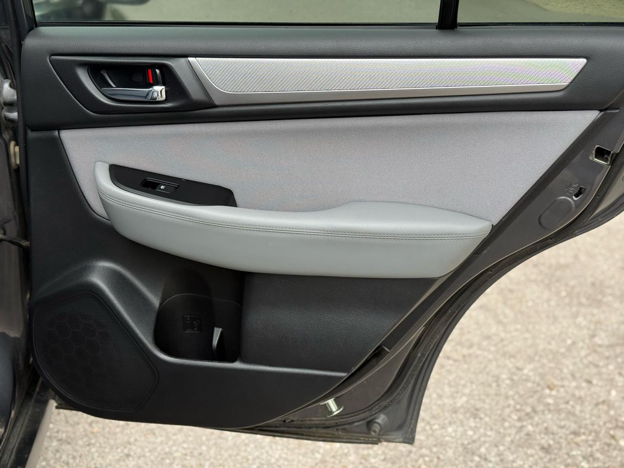 Subaru Outback 2.5i Premium 2019