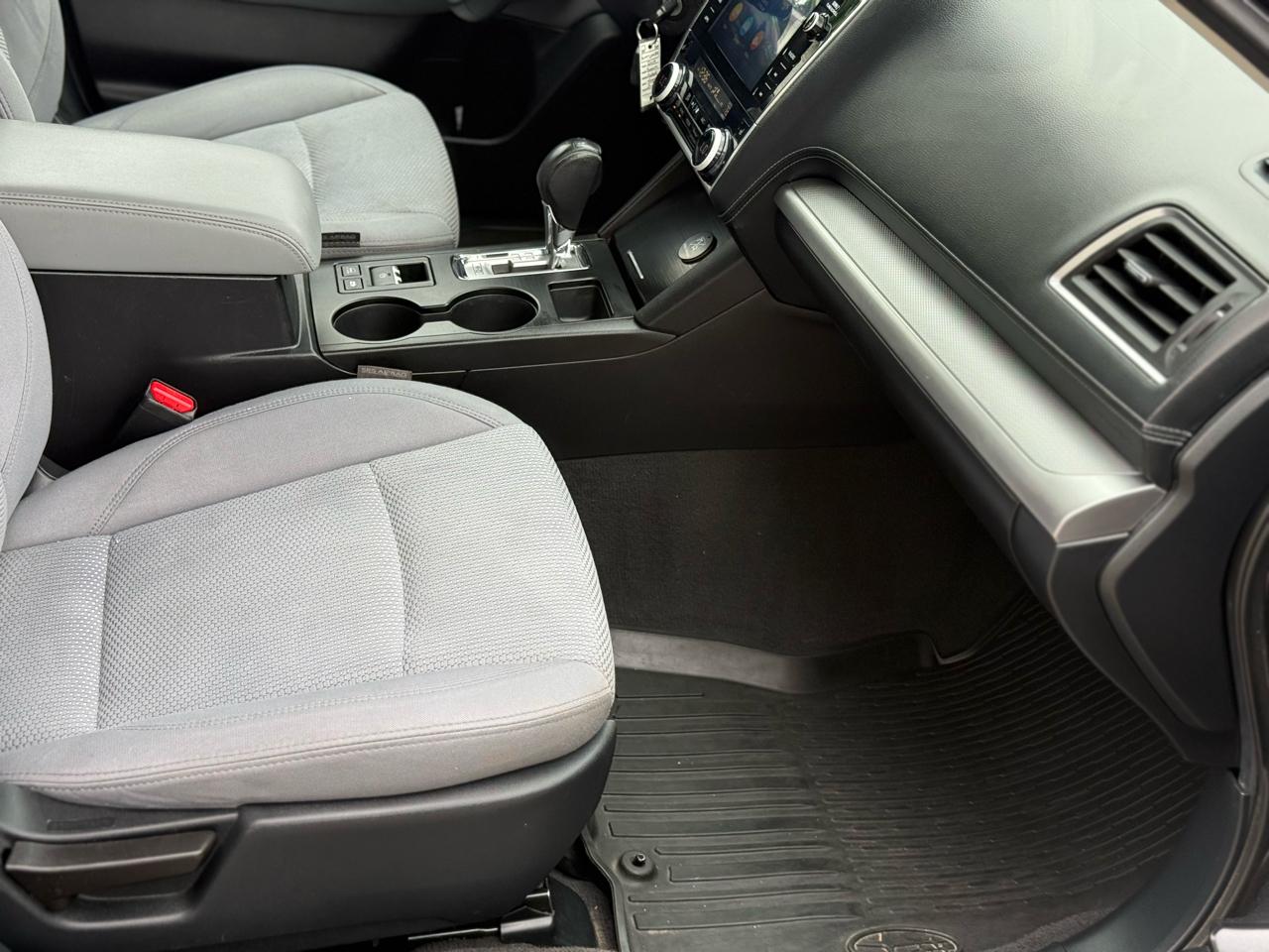 Subaru Outback 2.5i Premium 2019