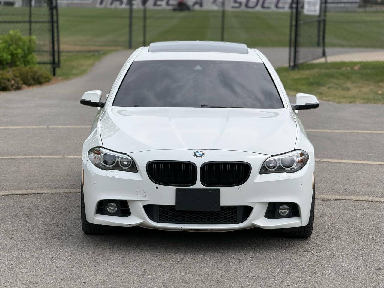 BMW 5-Series 528i 2015