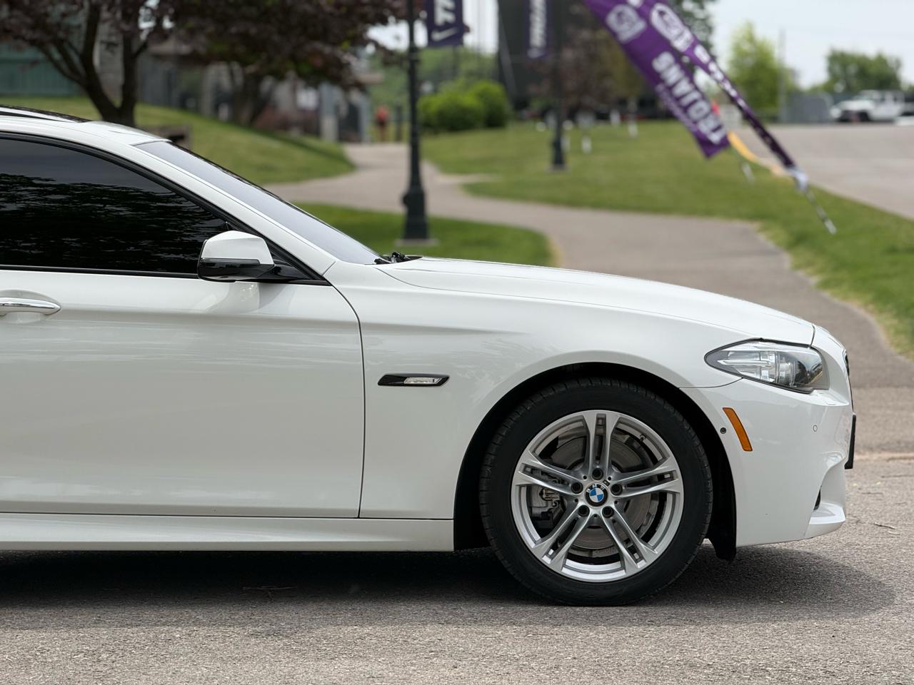 BMW 5-Series 528i 2015