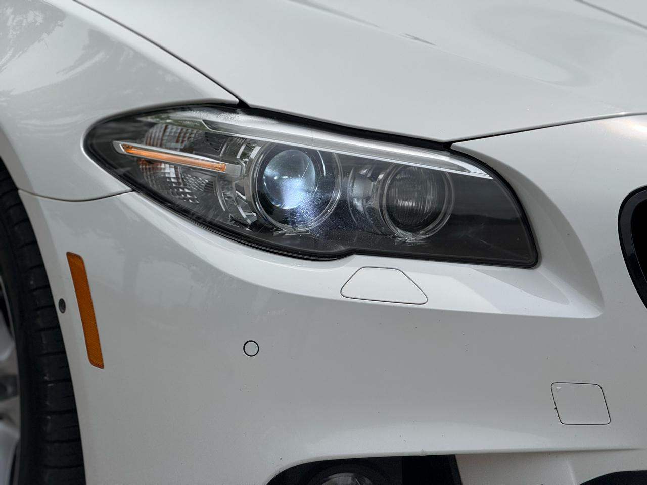 BMW 5-Series 528i 2015