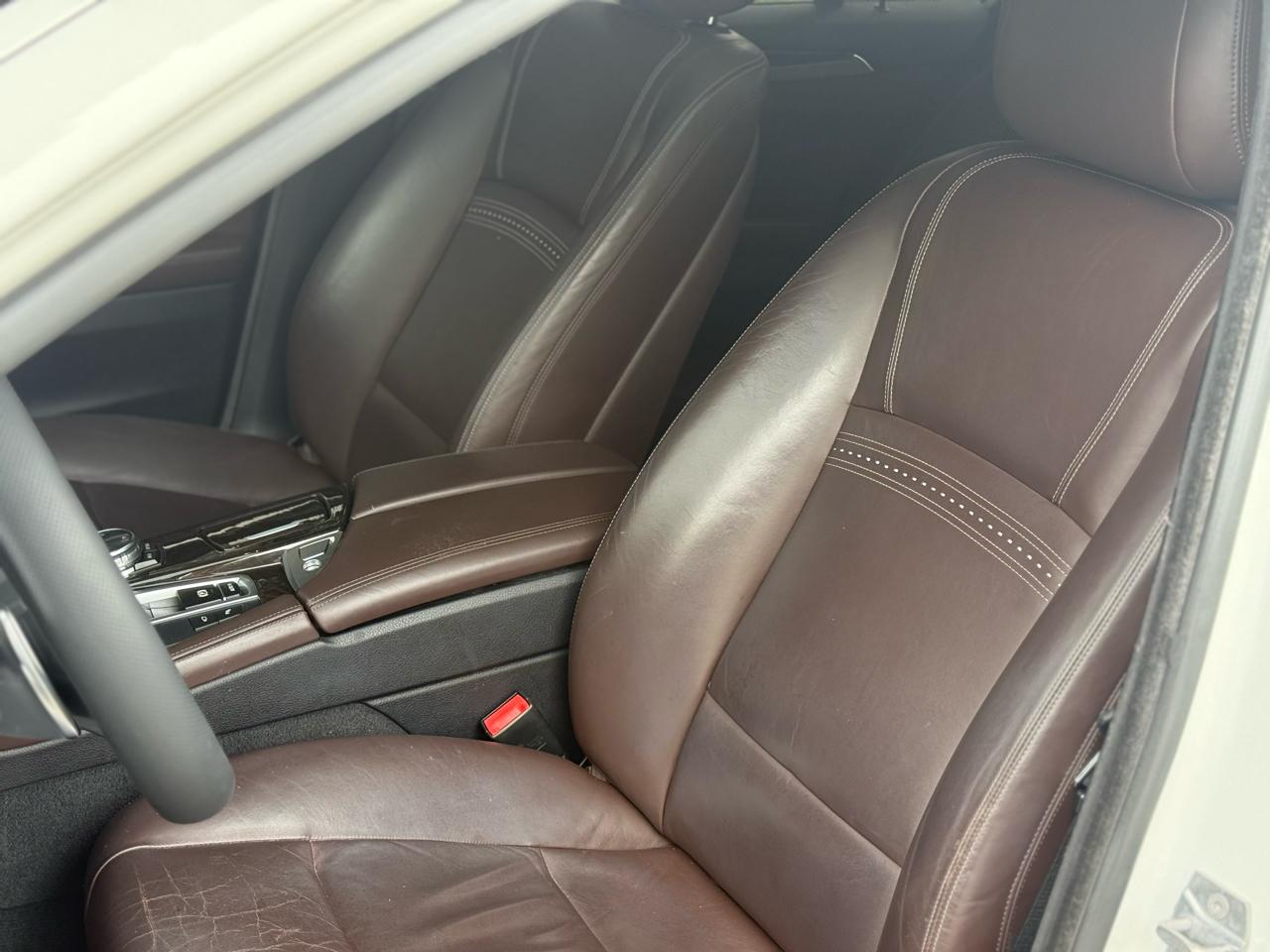 BMW 5-Series 528i 2015