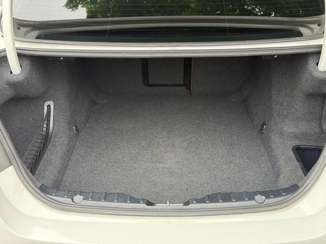 BMW 5-Series 528i 2015