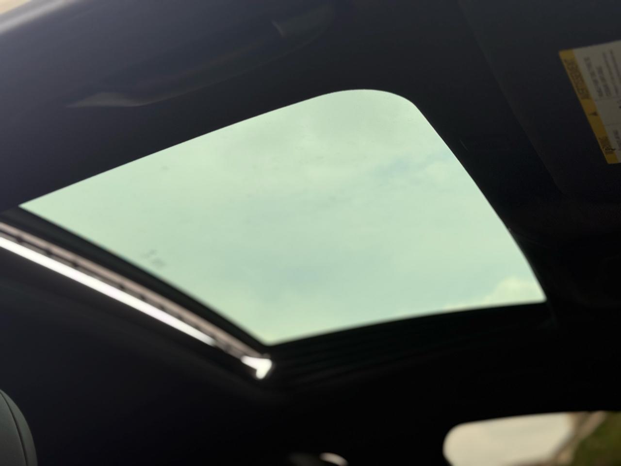 BMW 5-Series 528i 2015