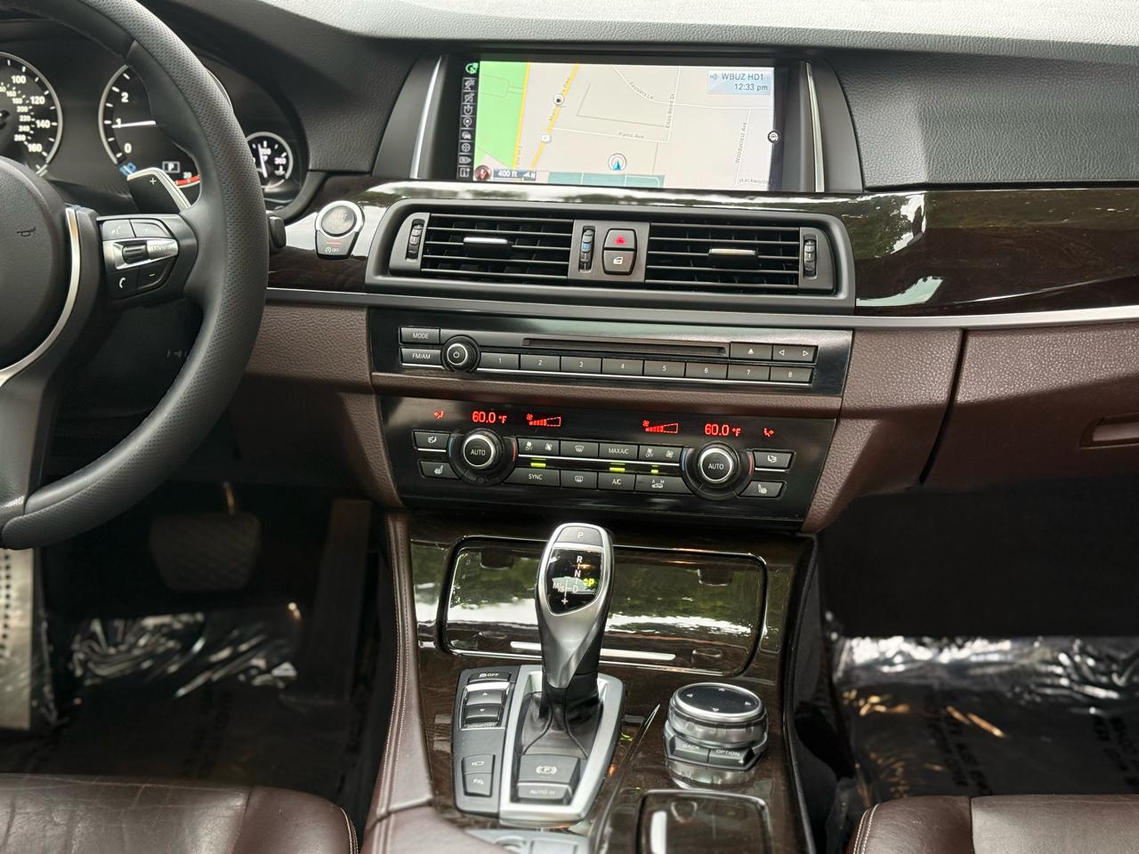 BMW 5-Series 528i 2015