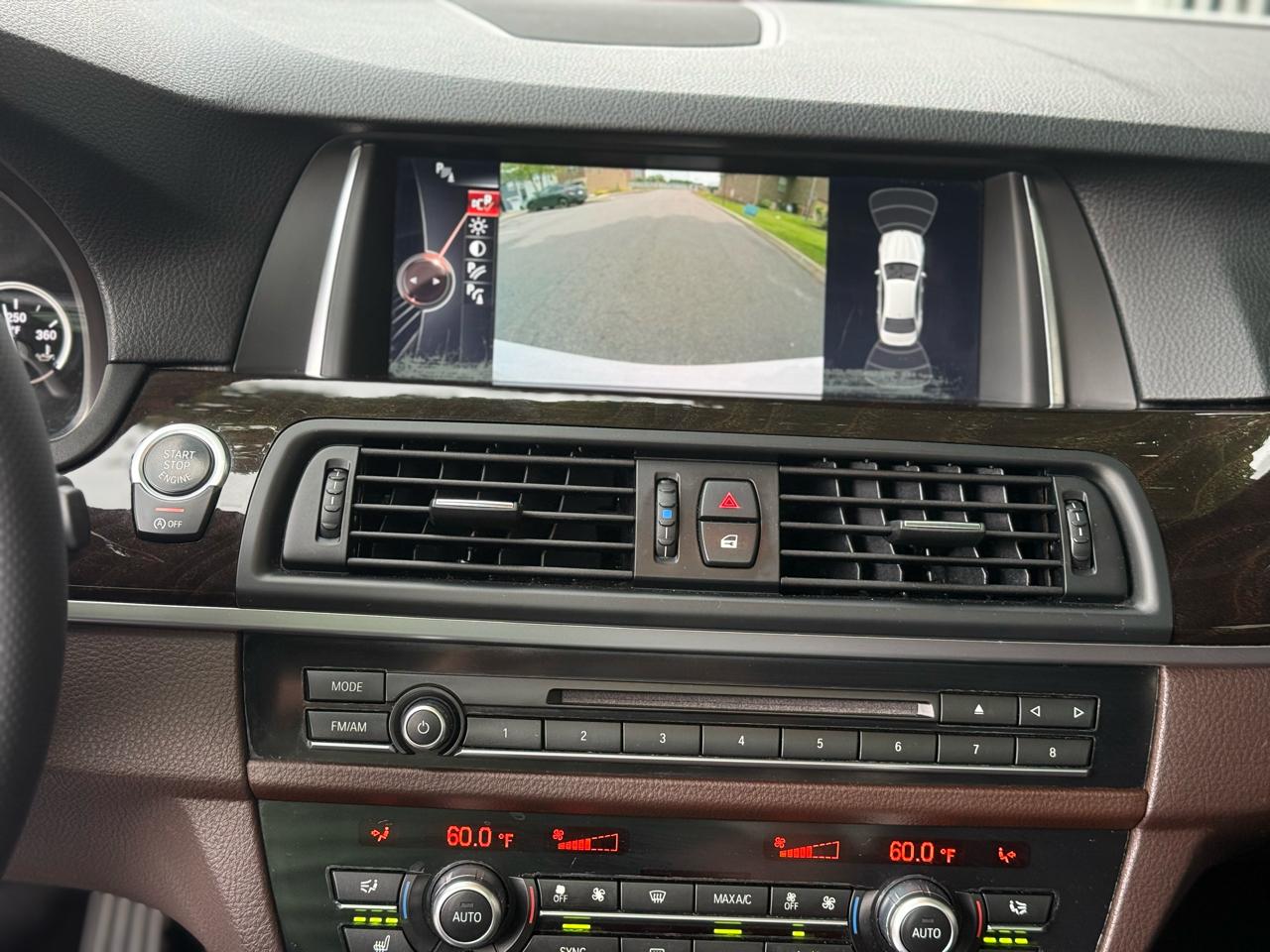 BMW 5-Series 528i 2015