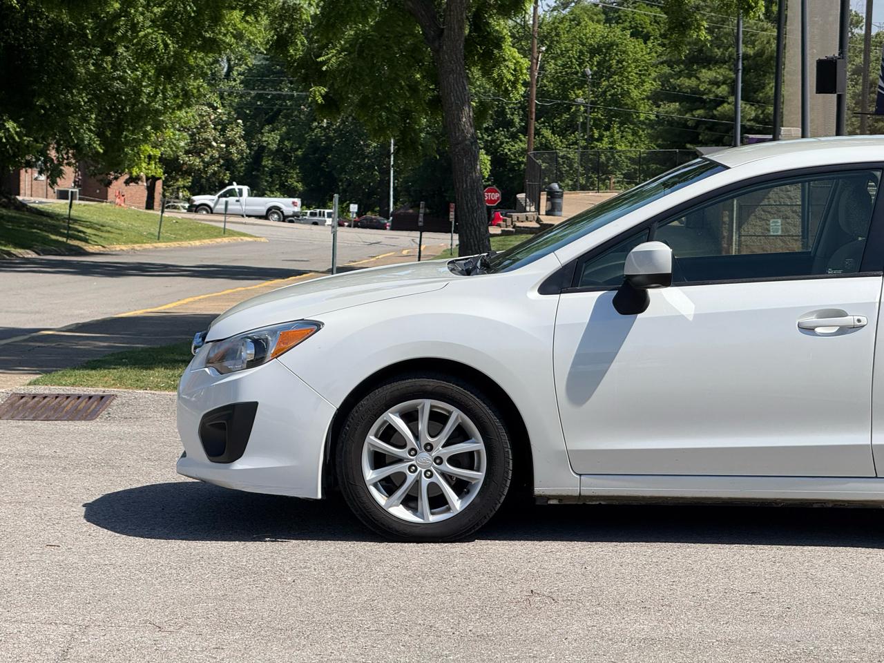 Subaru Impreza 2.0i Premium 5-Door 2014