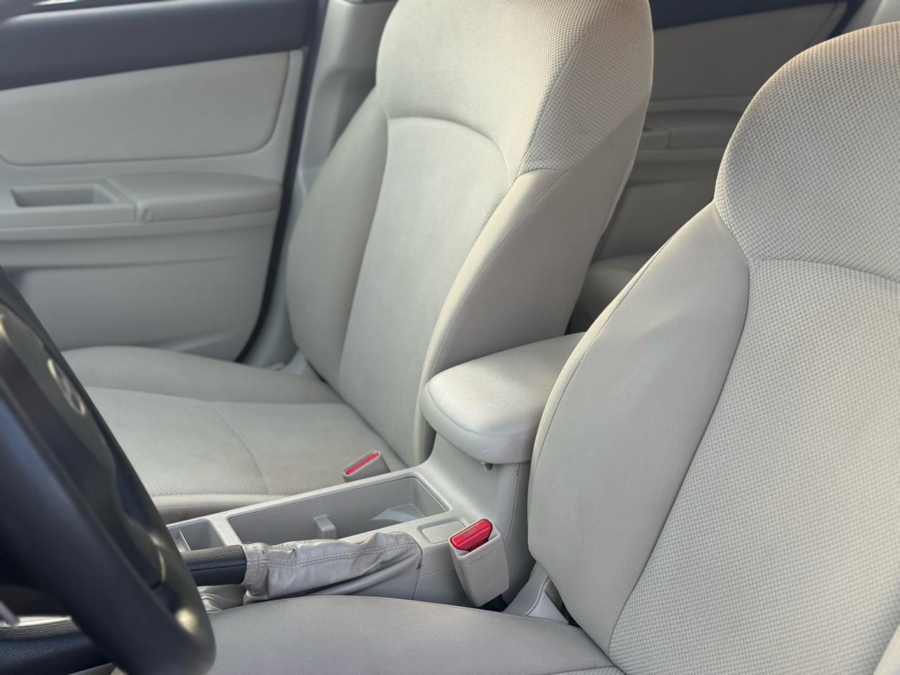 Subaru Impreza 2.0i Premium 5-Door 2014