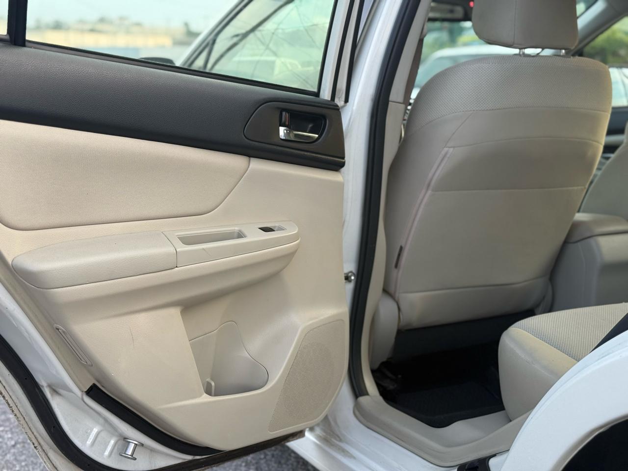Subaru Impreza 2.0i Premium 5-Door 2014