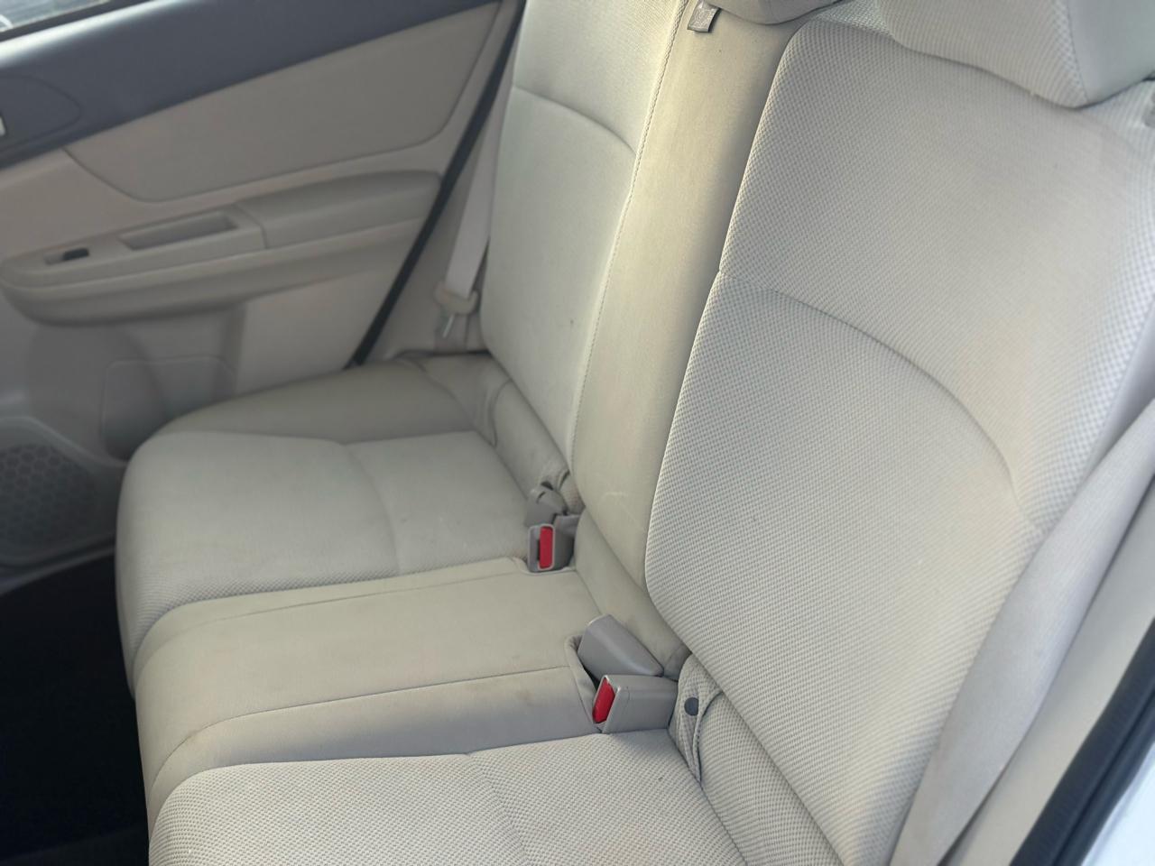 Subaru Impreza 2.0i Premium 5-Door 2014