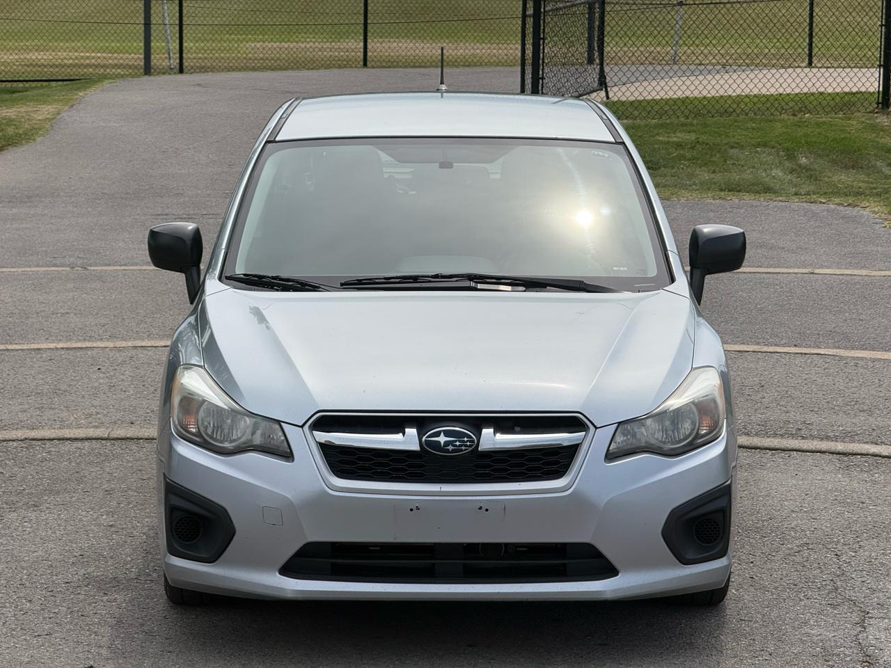 Subaru Impreza Base 5-Door 2013