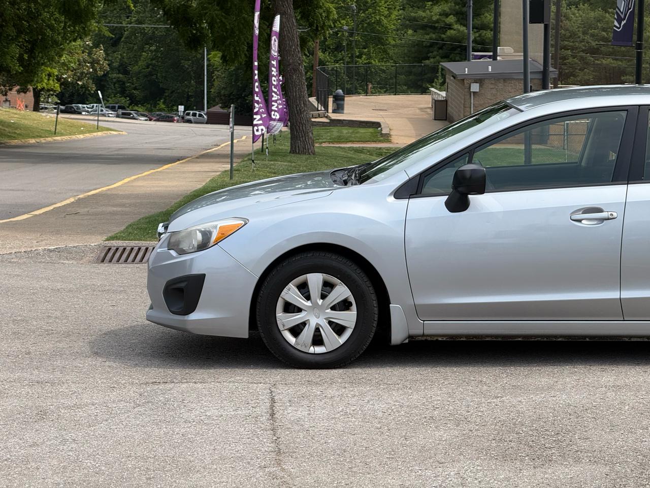 Subaru Impreza Base 5-Door 2013