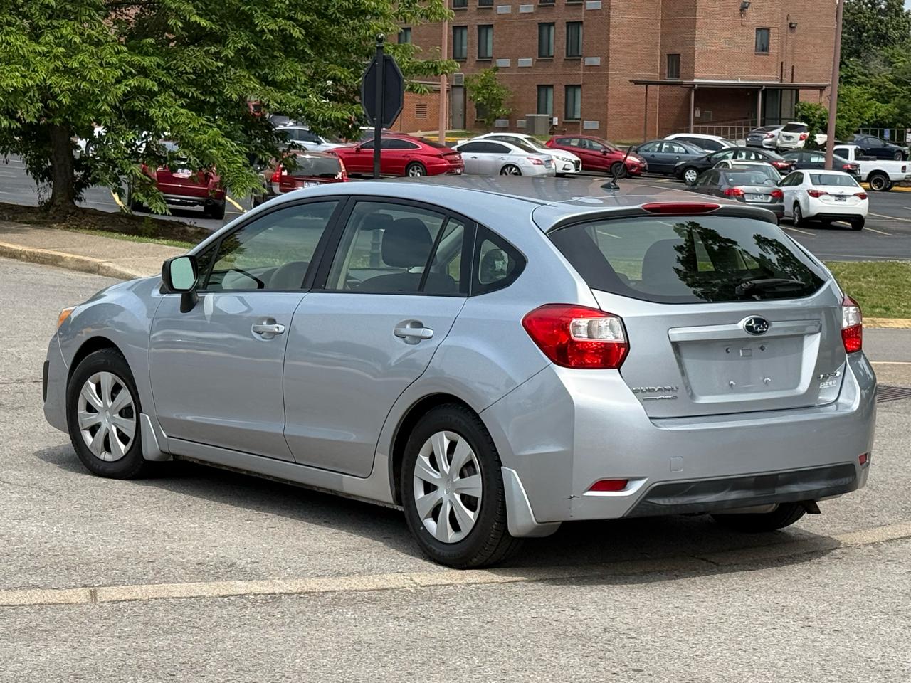 Subaru Impreza Base 5-Door 2013