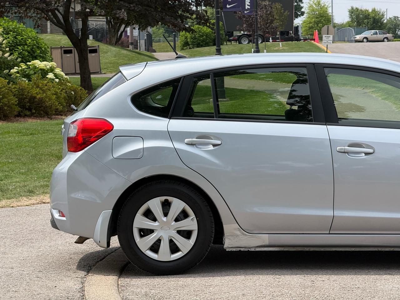 Subaru Impreza Base 5-Door 2013