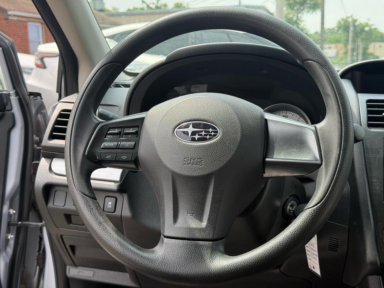 Subaru Impreza Base 5-Door 2013