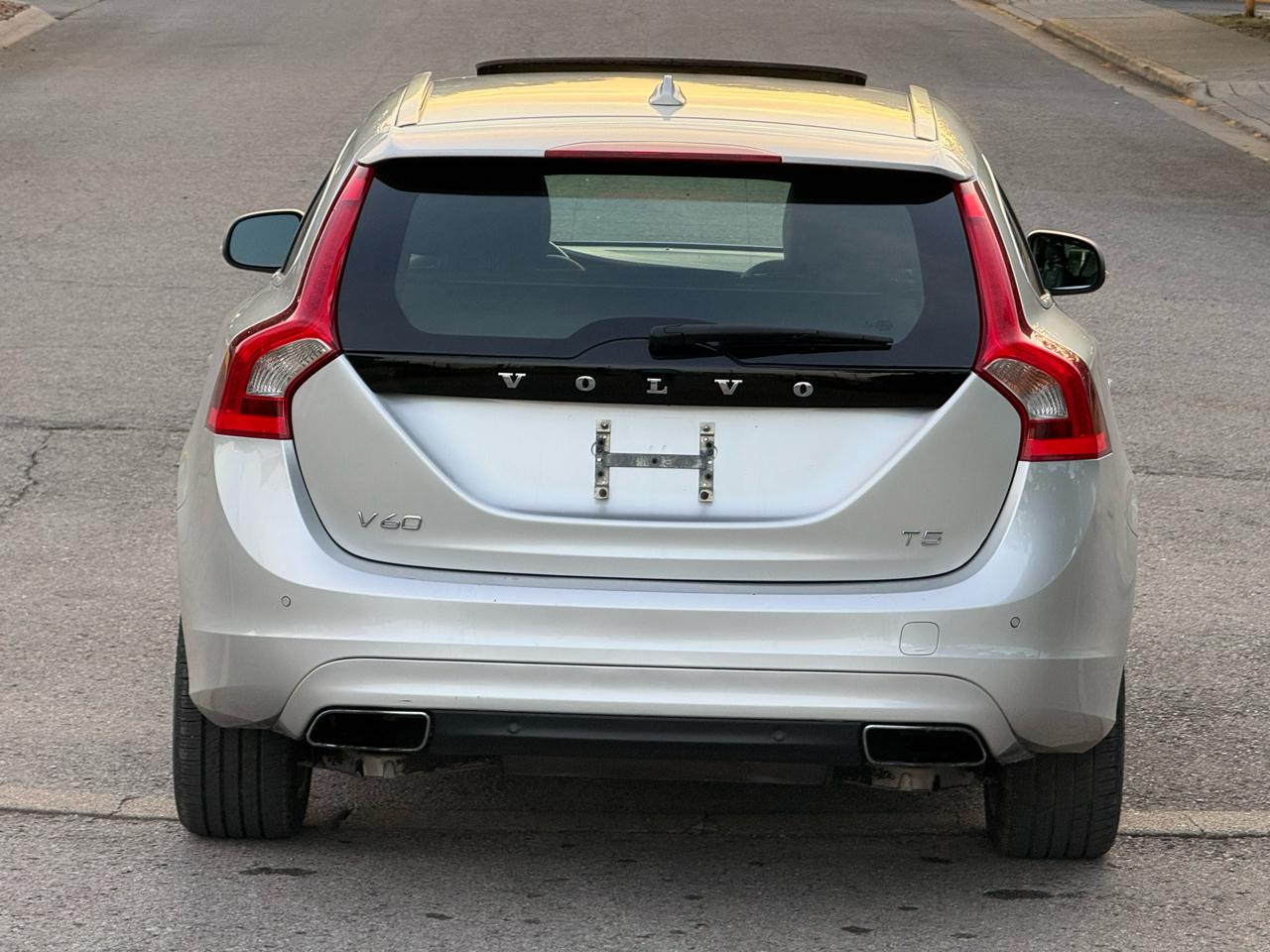 Volvo V60 T5 Drive-E Premier FWD 2015