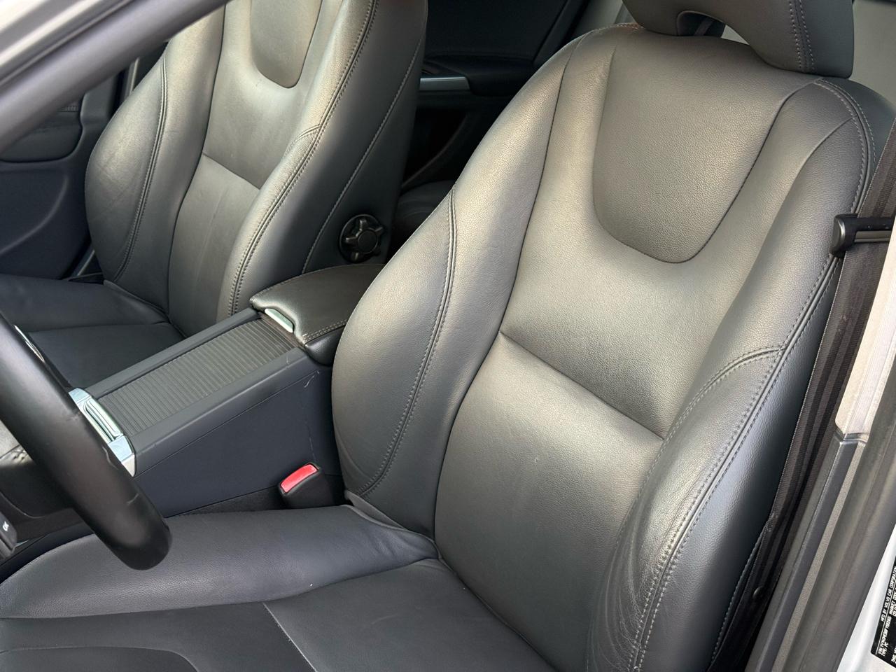Volvo V60 T5 Drive-E Premier FWD 2015