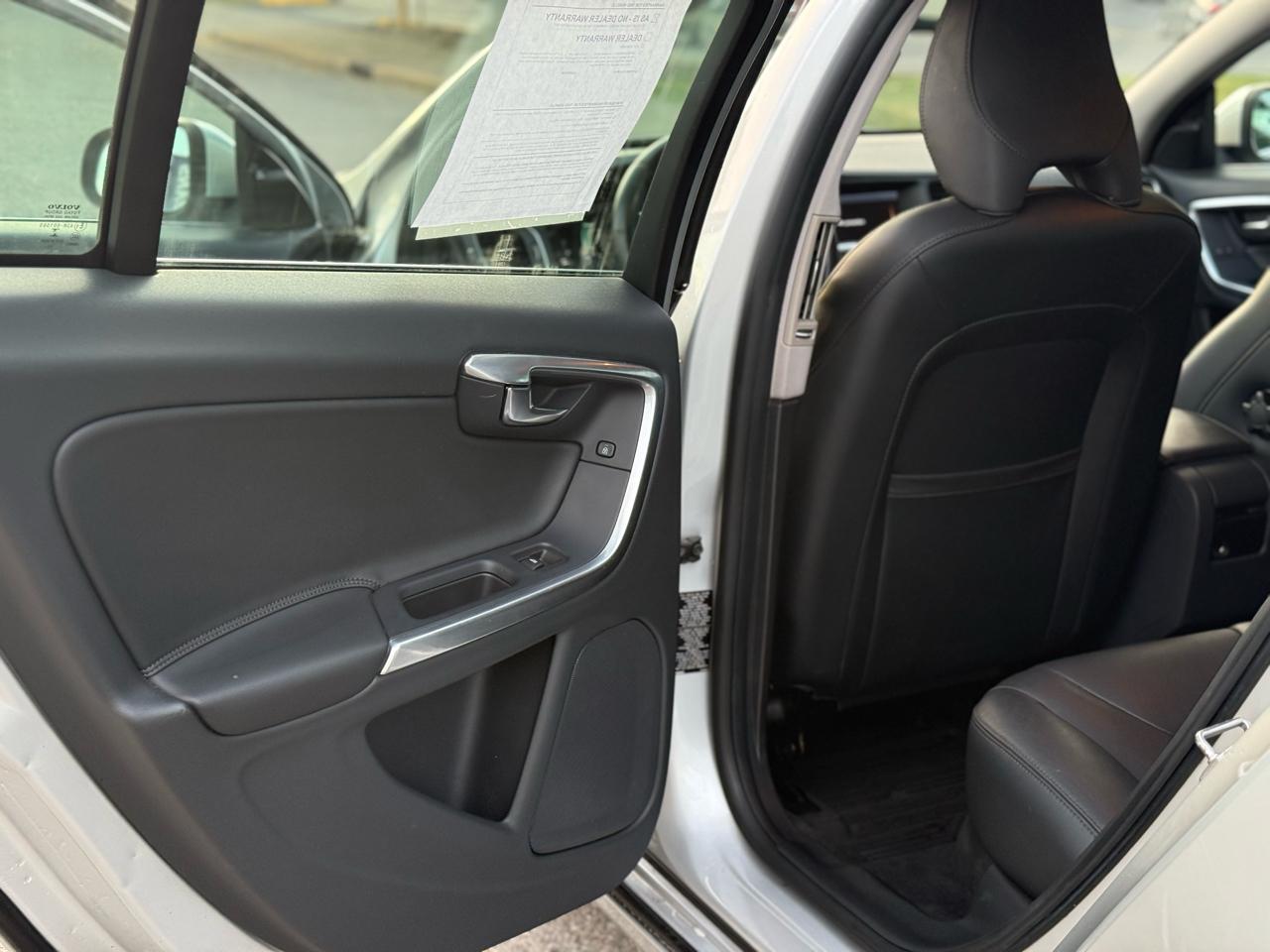Volvo V60 T5 Drive-E Premier FWD 2015