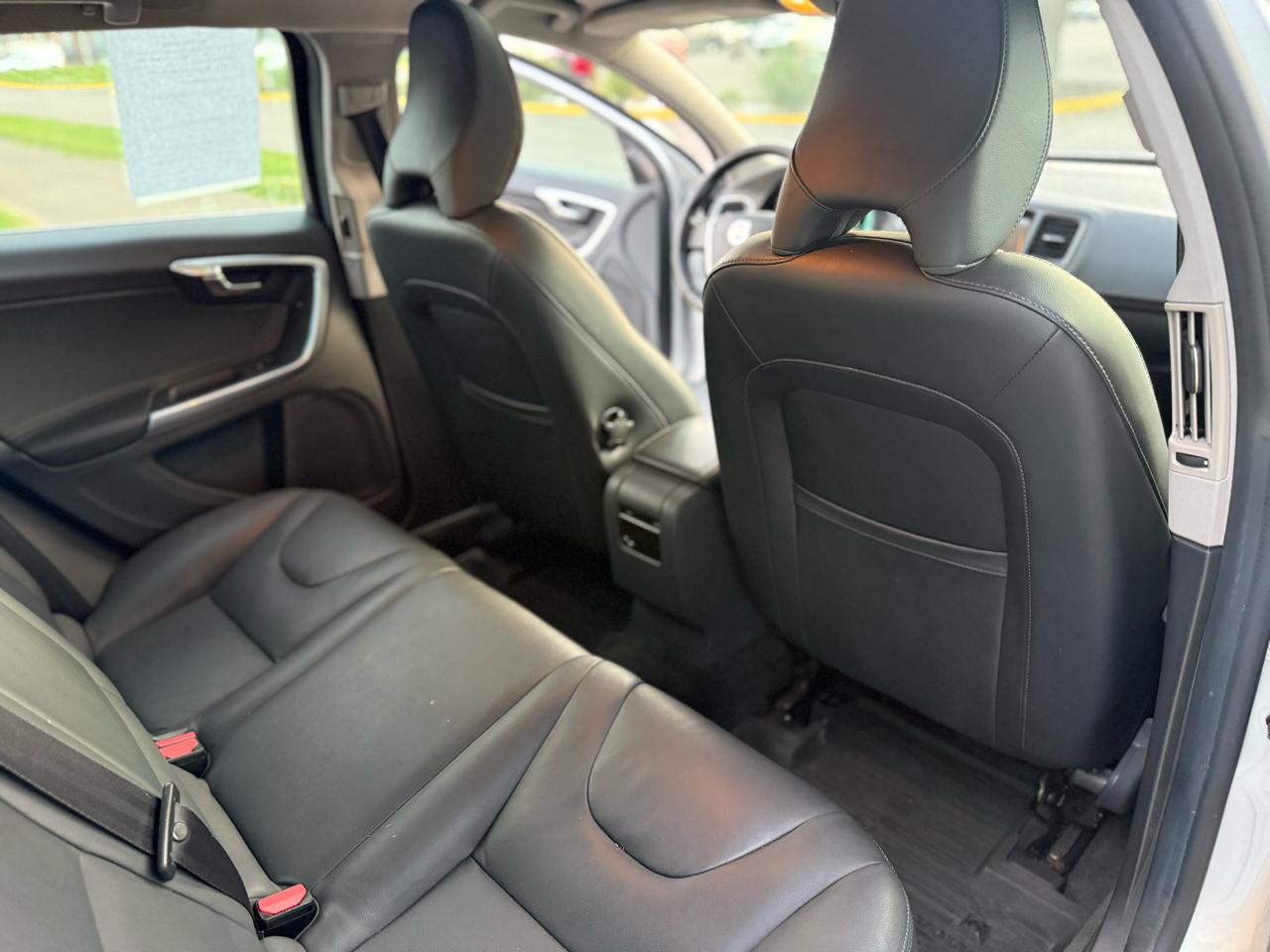 Volvo V60 T5 Drive-E Premier FWD 2015