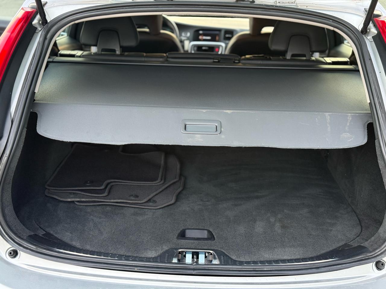 Volvo V60 T5 Drive-E Premier FWD 2015