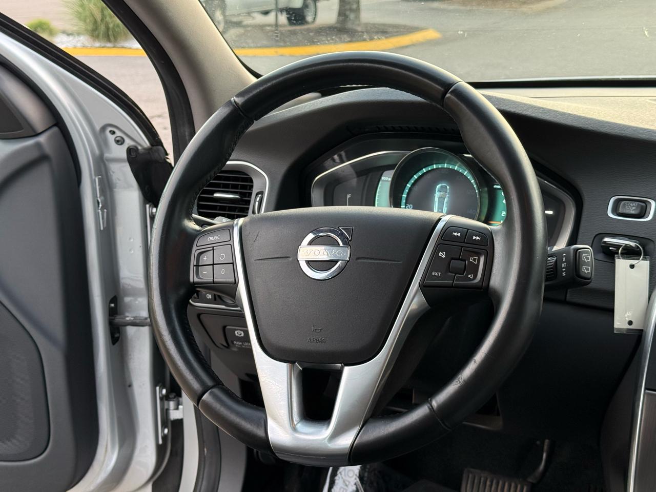 Volvo V60 T5 Drive-E Premier FWD 2015