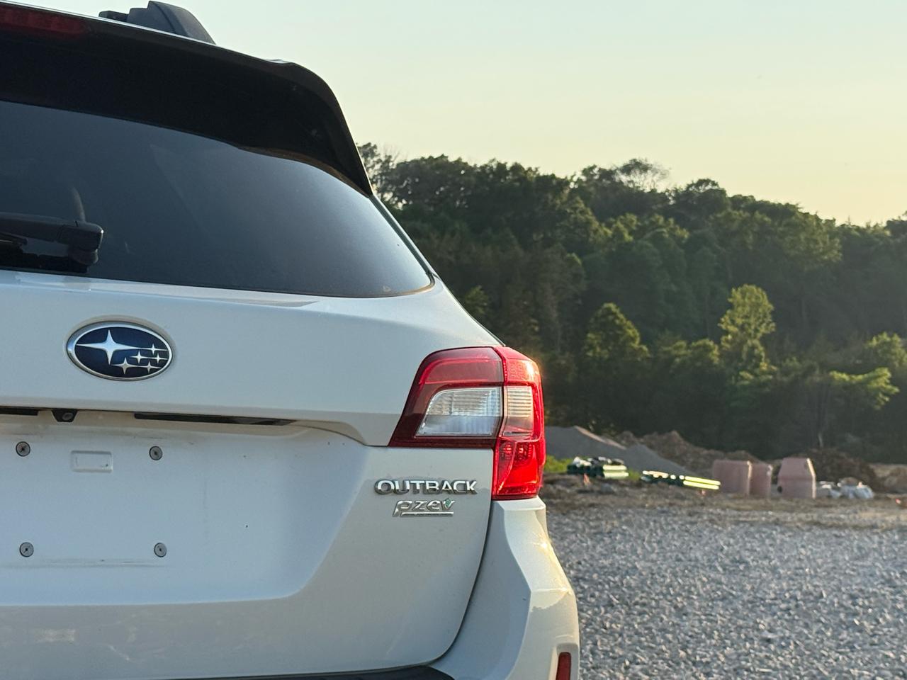 Subaru Outback 2.5i Limited 2015