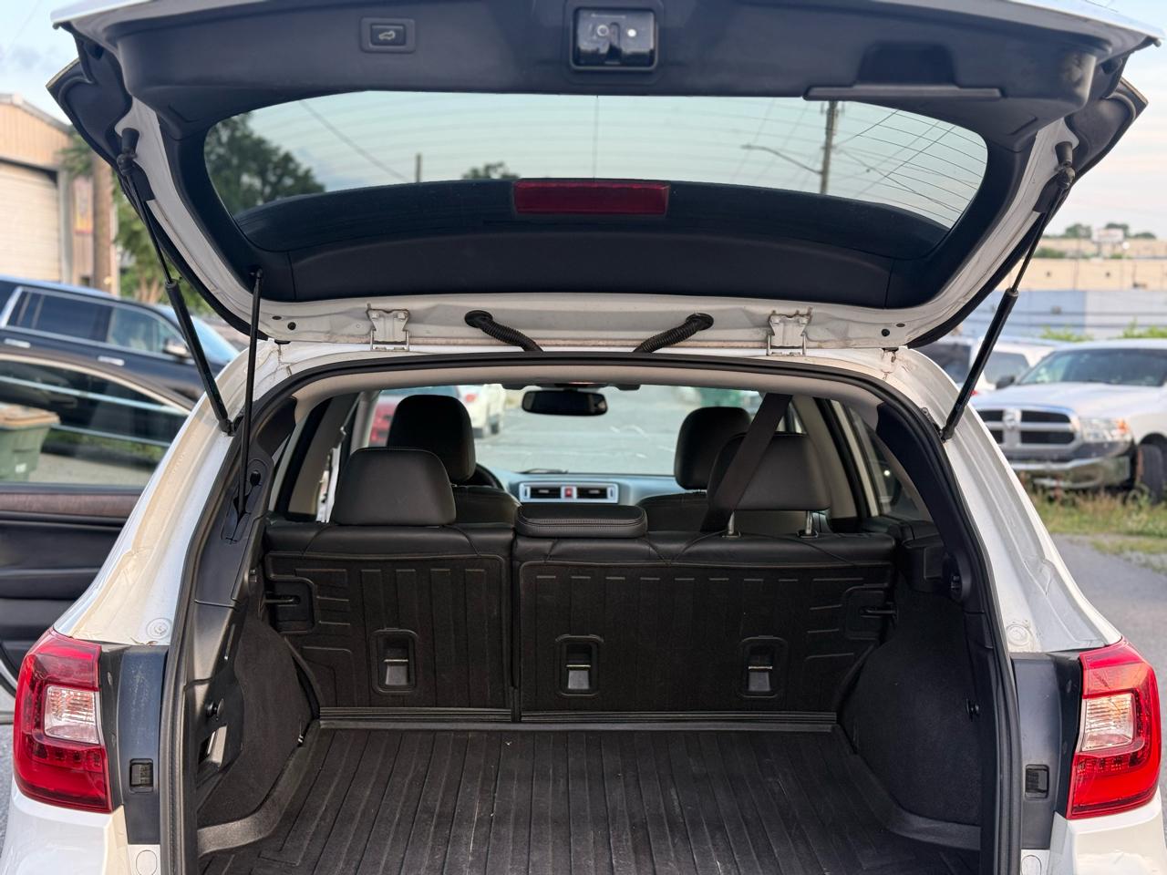 Subaru Outback 2.5i Limited 2015