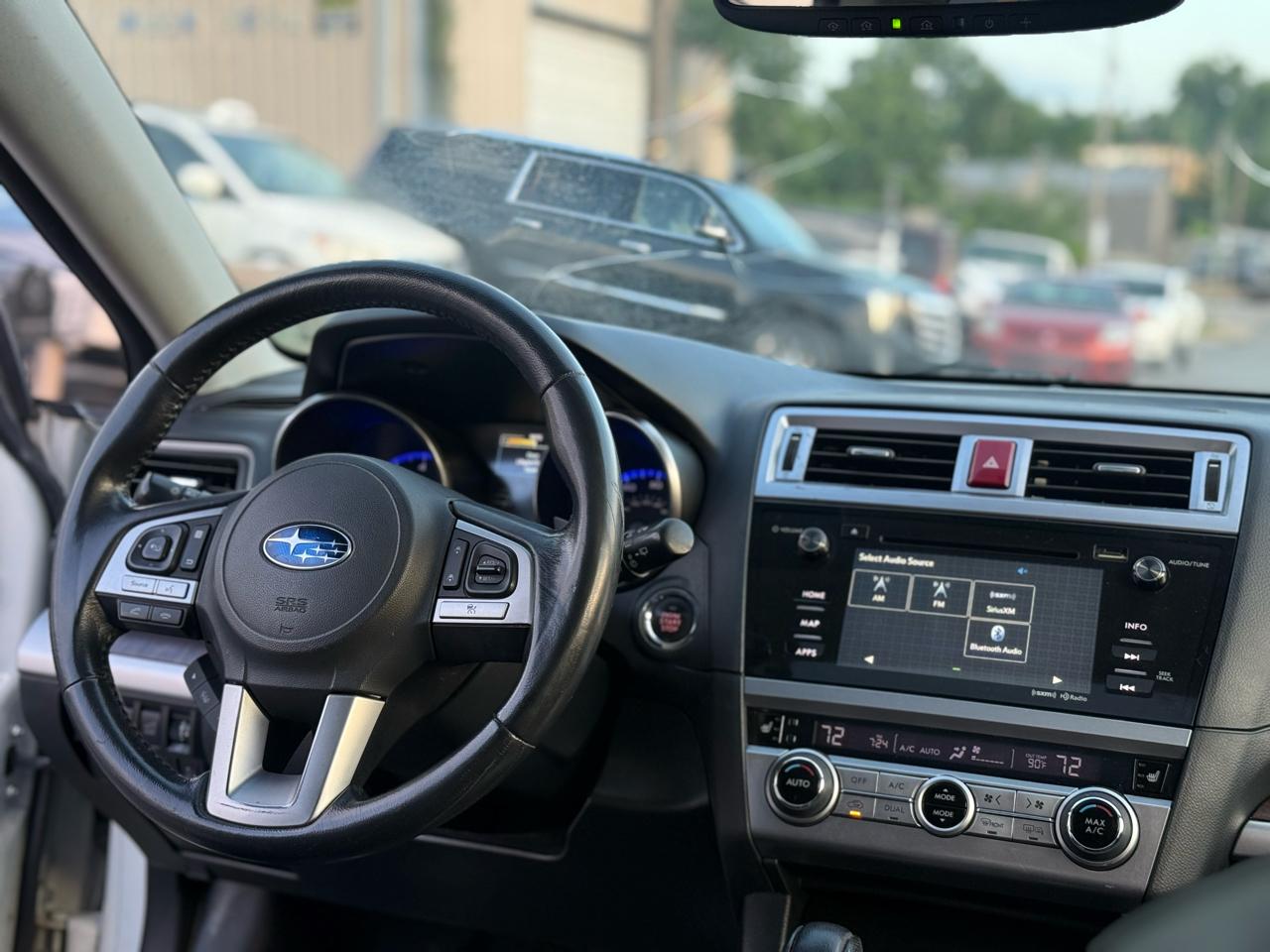 Subaru Outback 2.5i Limited 2015