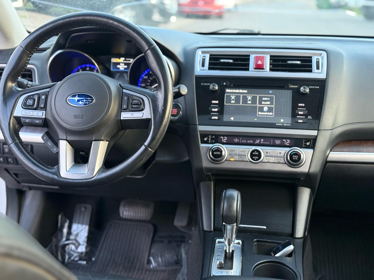Subaru Outback 2.5i Limited 2015