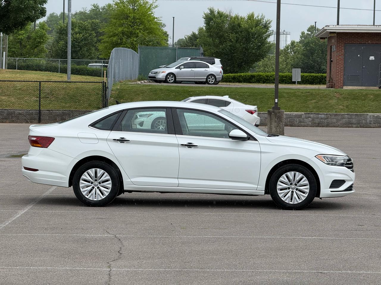 Volkswagen Jetta 1.4T S 6M 2019