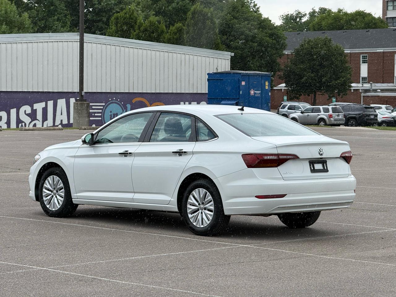 Volkswagen Jetta 1.4T S 6M 2019