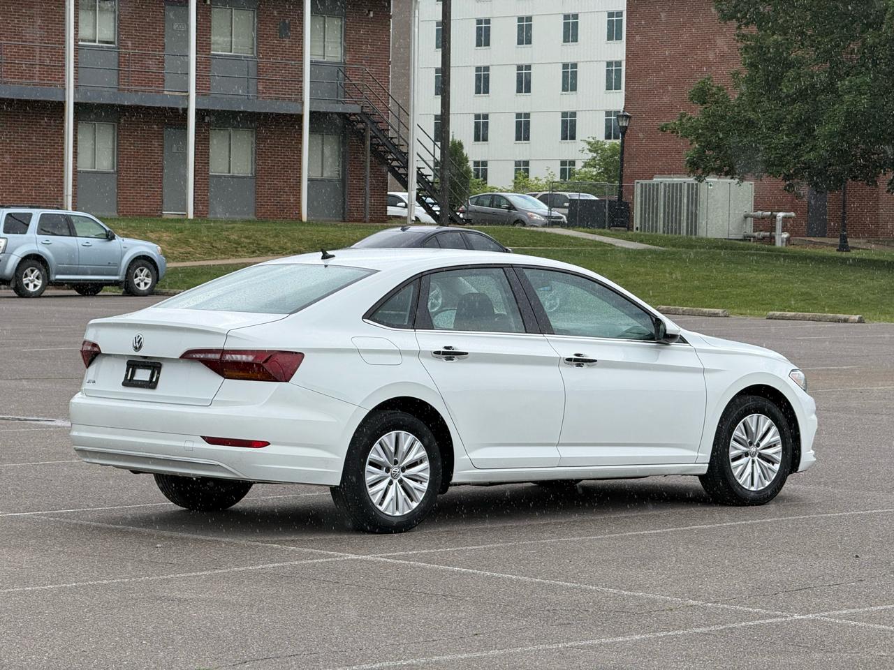 Volkswagen Jetta 1.4T S 6M 2019