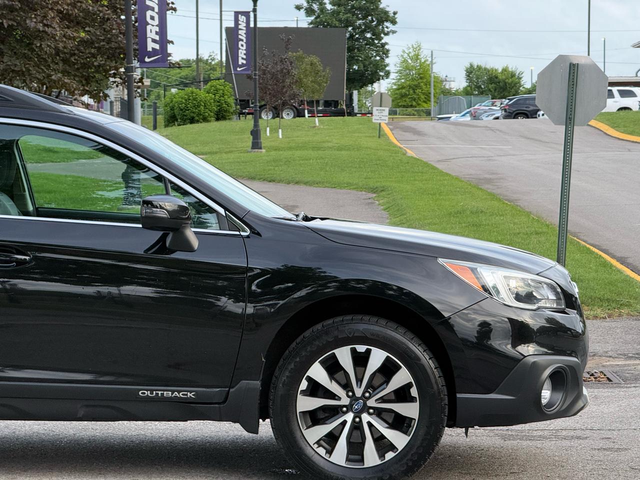 Subaru Outback 2.5i Limited 2015
