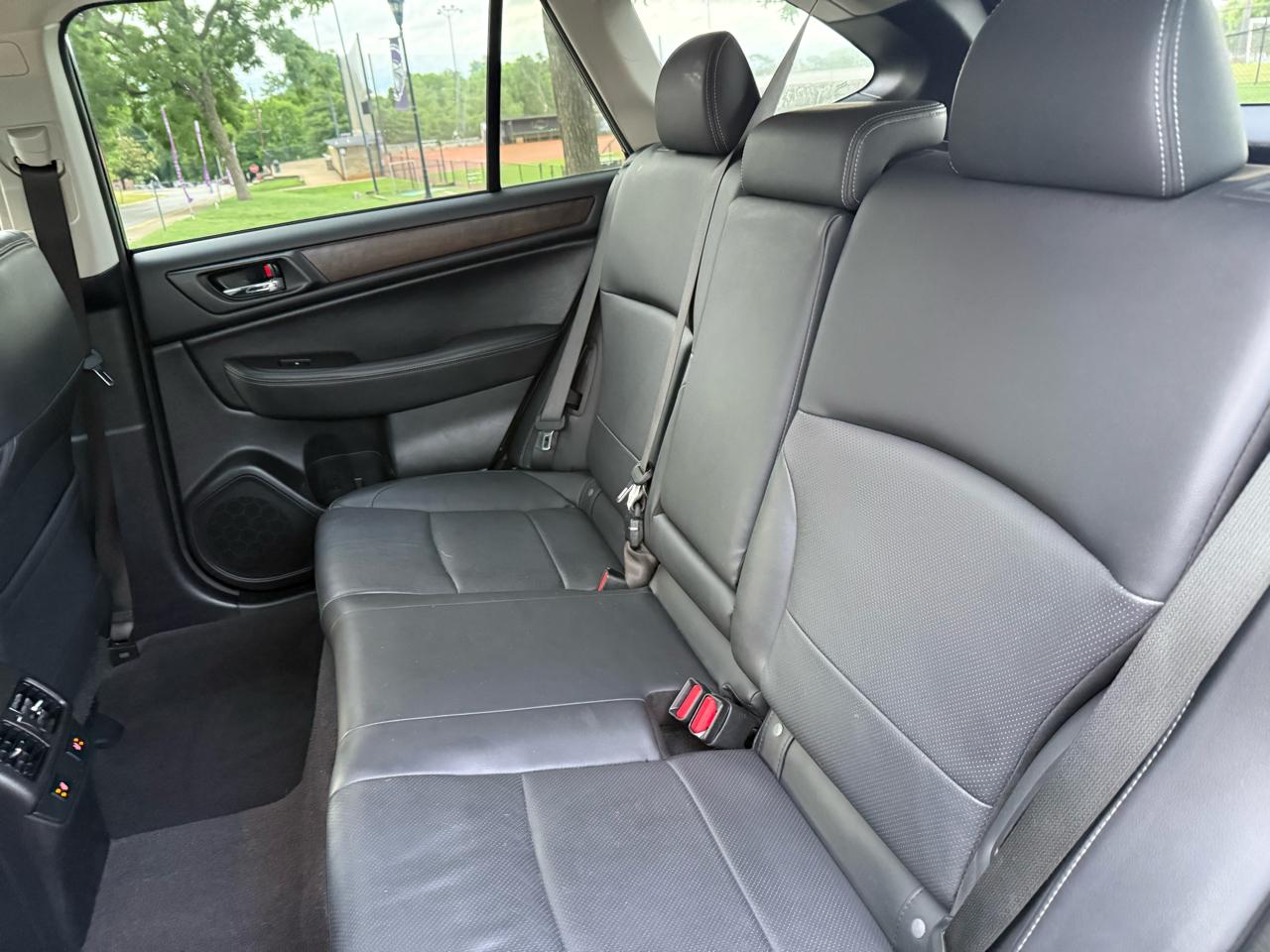 Subaru Outback 2.5i Limited 2015