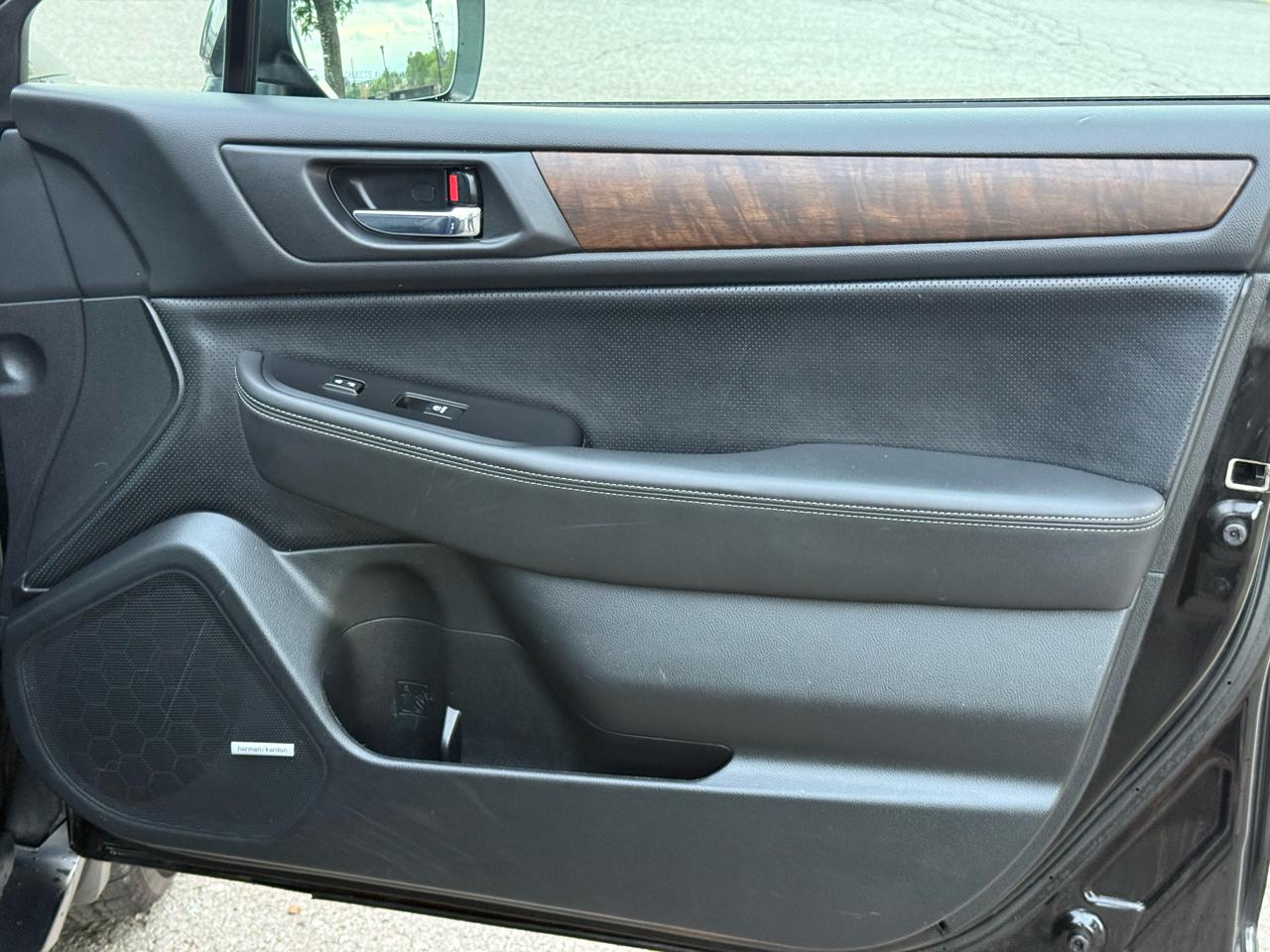 Subaru Outback 2.5i Limited 2015