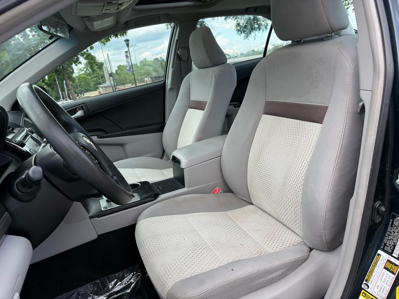 Toyota Camry LE 4D Sedan 2012