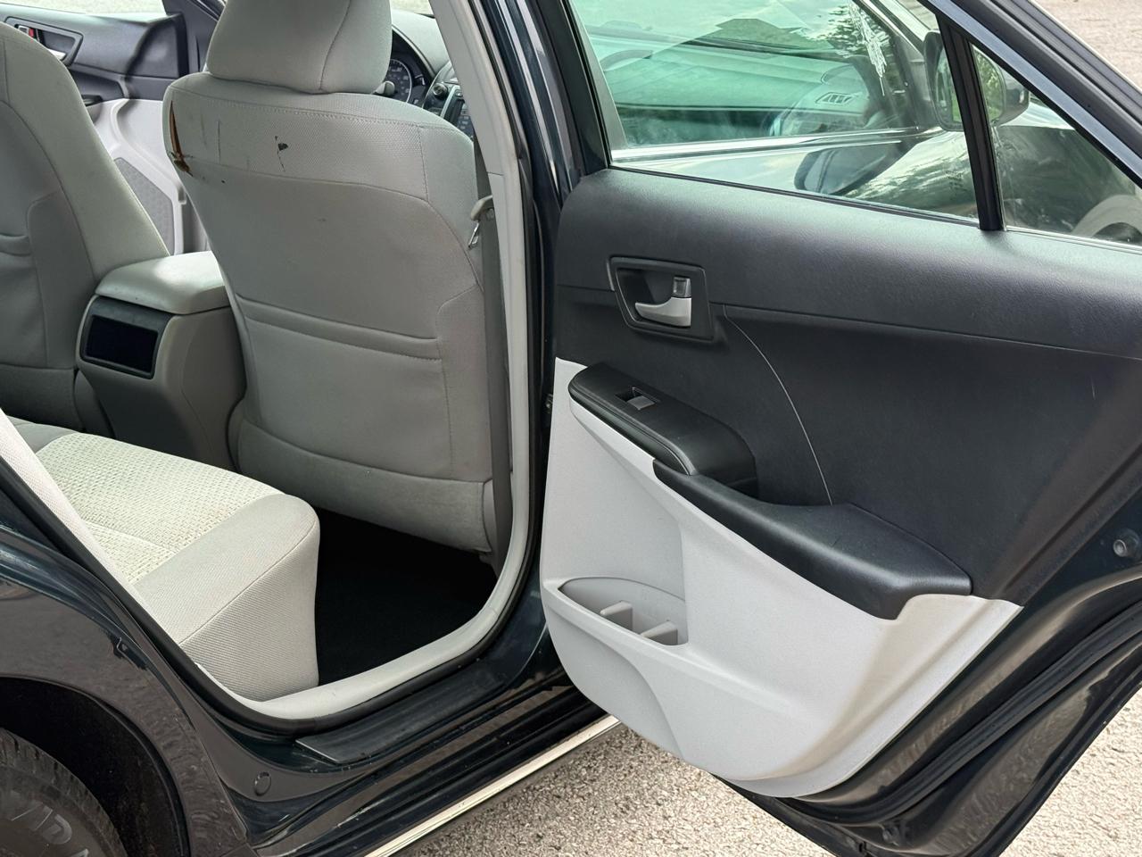 Toyota Camry LE 4D Sedan 2012