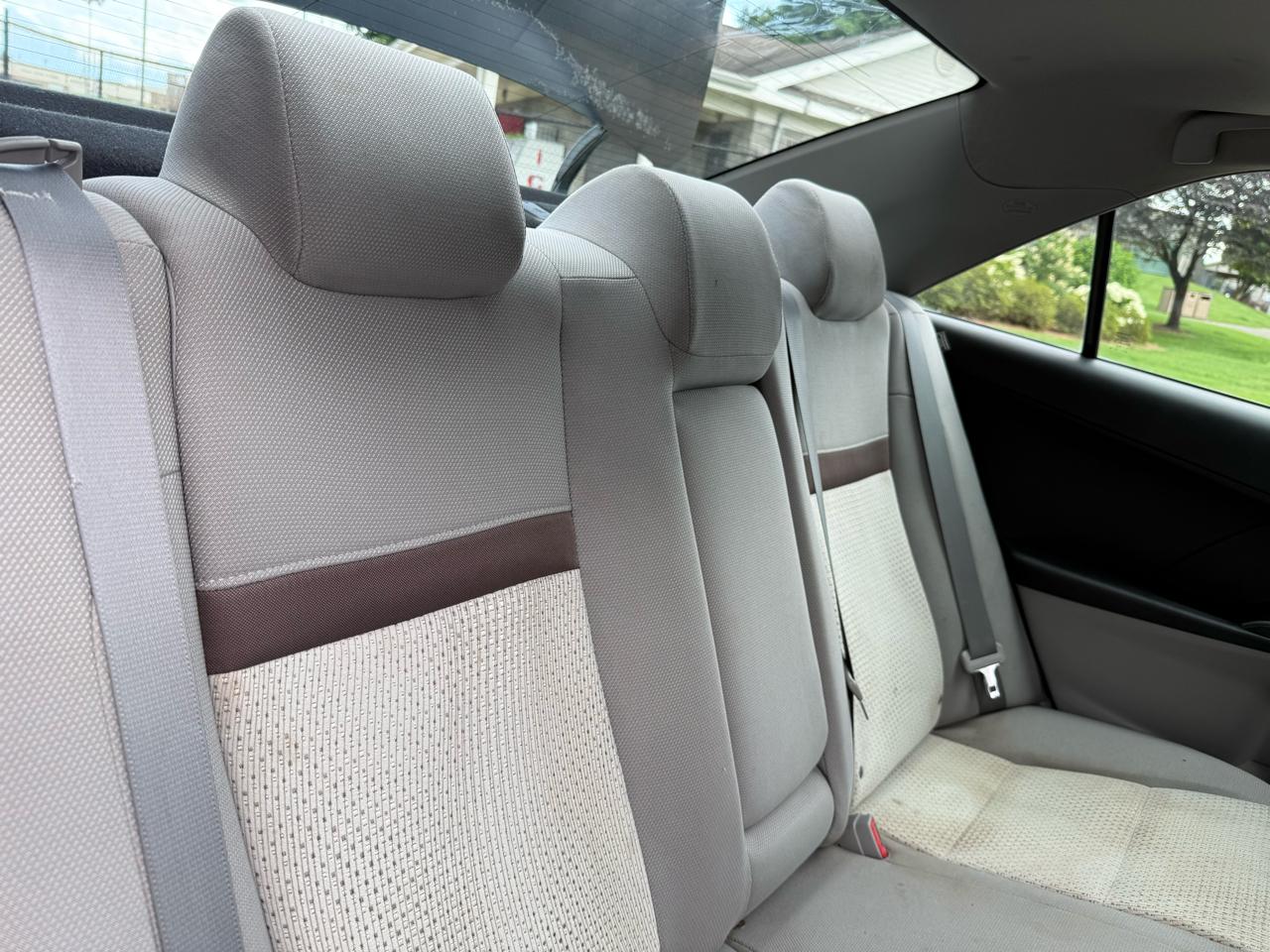 Toyota Camry LE 4D Sedan 2012