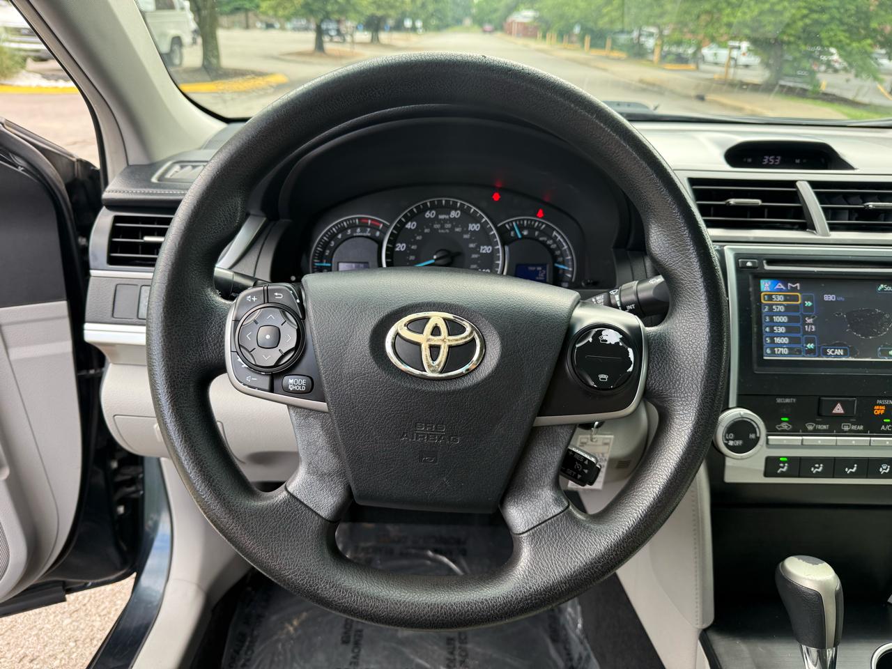 Toyota Camry LE 4D Sedan 2012