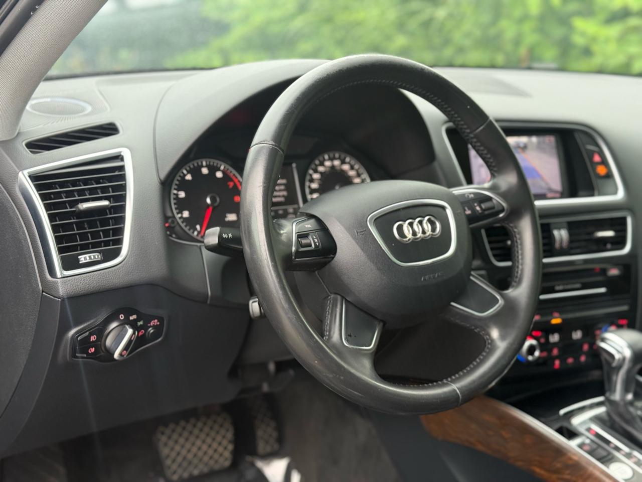 Audi Q5 2.0 quattro Premium 2013