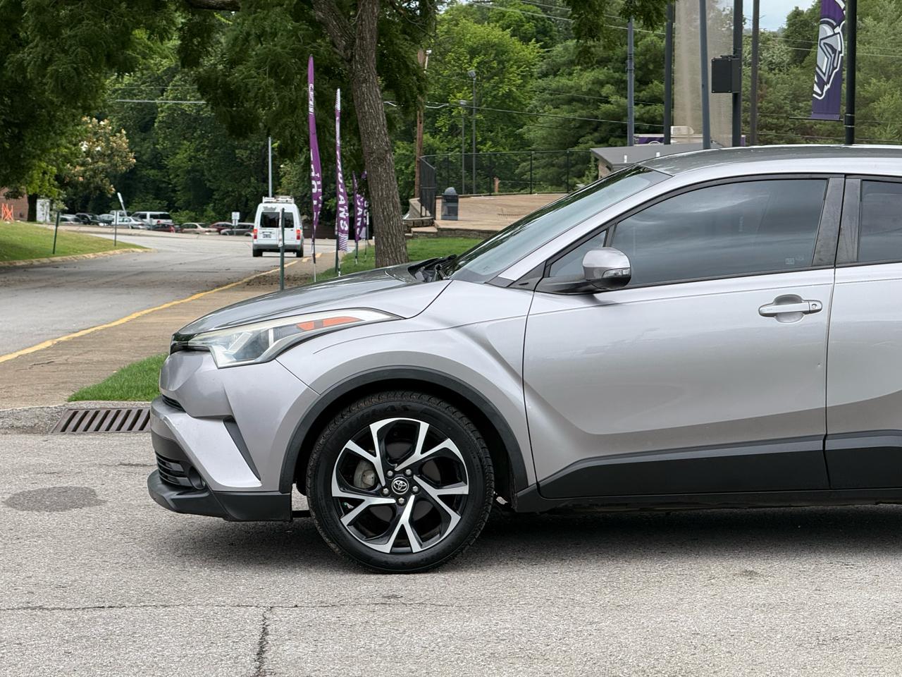 Toyota C-HR XLE 2018