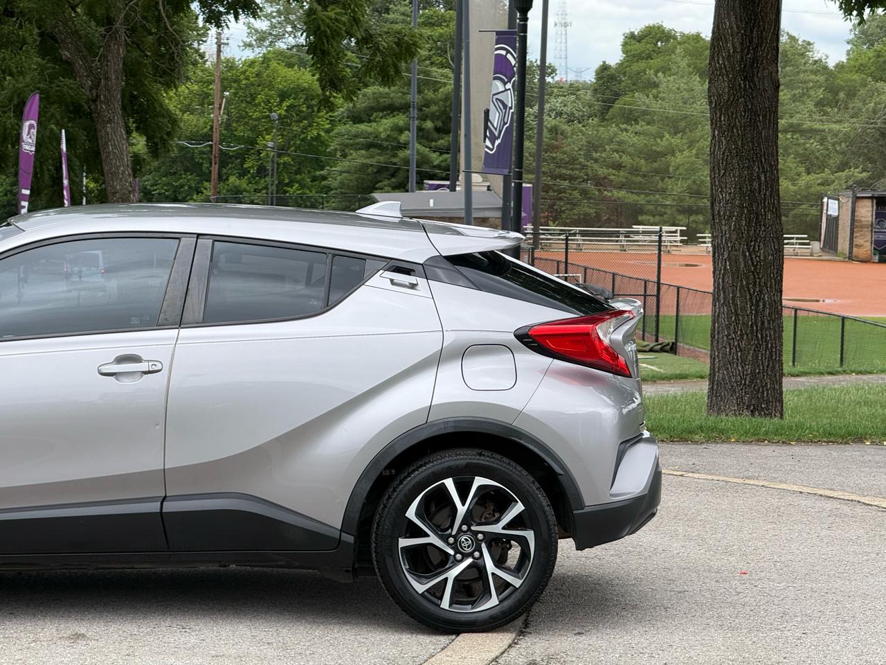 Toyota C-HR XLE 2018