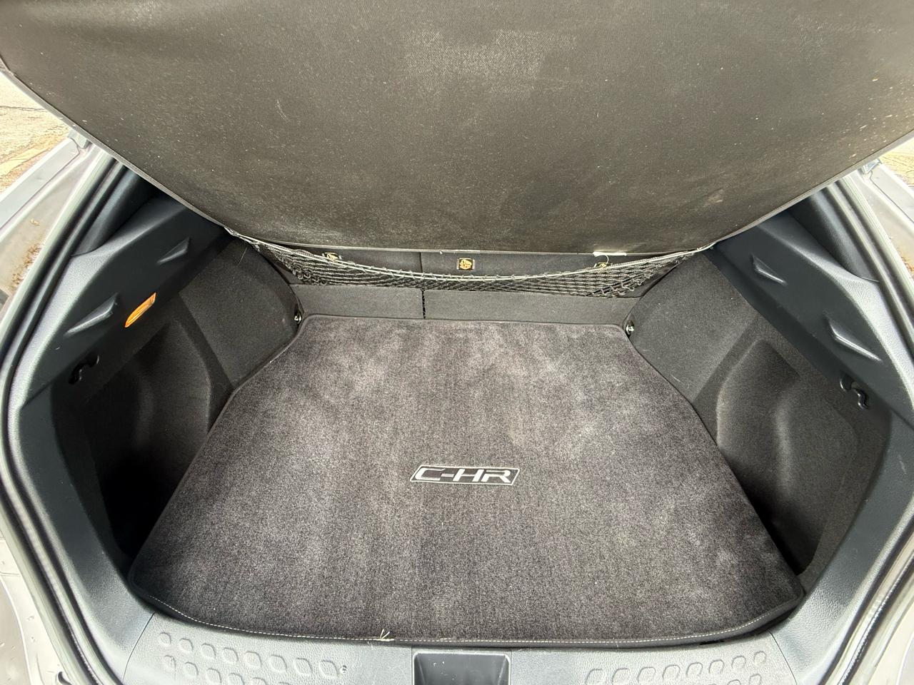 Toyota C-HR XLE 2018